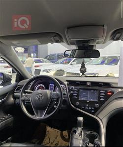 تۆیۆتا کامری